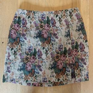 Floral Jacquard Tapestry Skirt